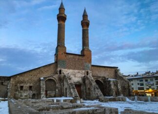 Aşiret Mektebinin Kuruluşu ve Amacı
