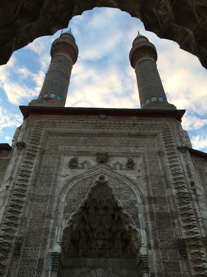 Kurşunlu Şelalesi ve Doğal Peyzaj Zenginliği